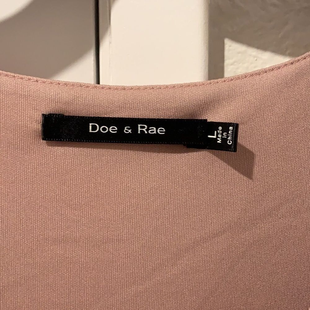 Doe & Rae MAUVE V-NECK DRESS - Picture 5 of 5